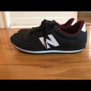 New Balance 410 Sneakers